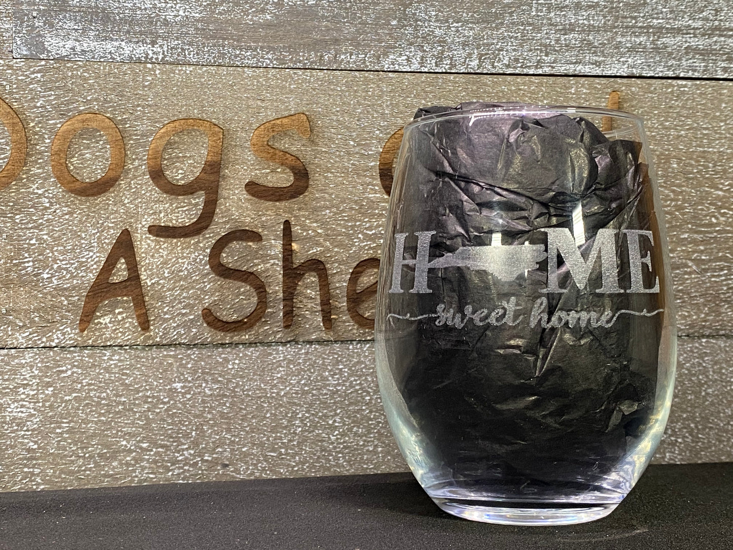 Home Sweet Home Wine Glass